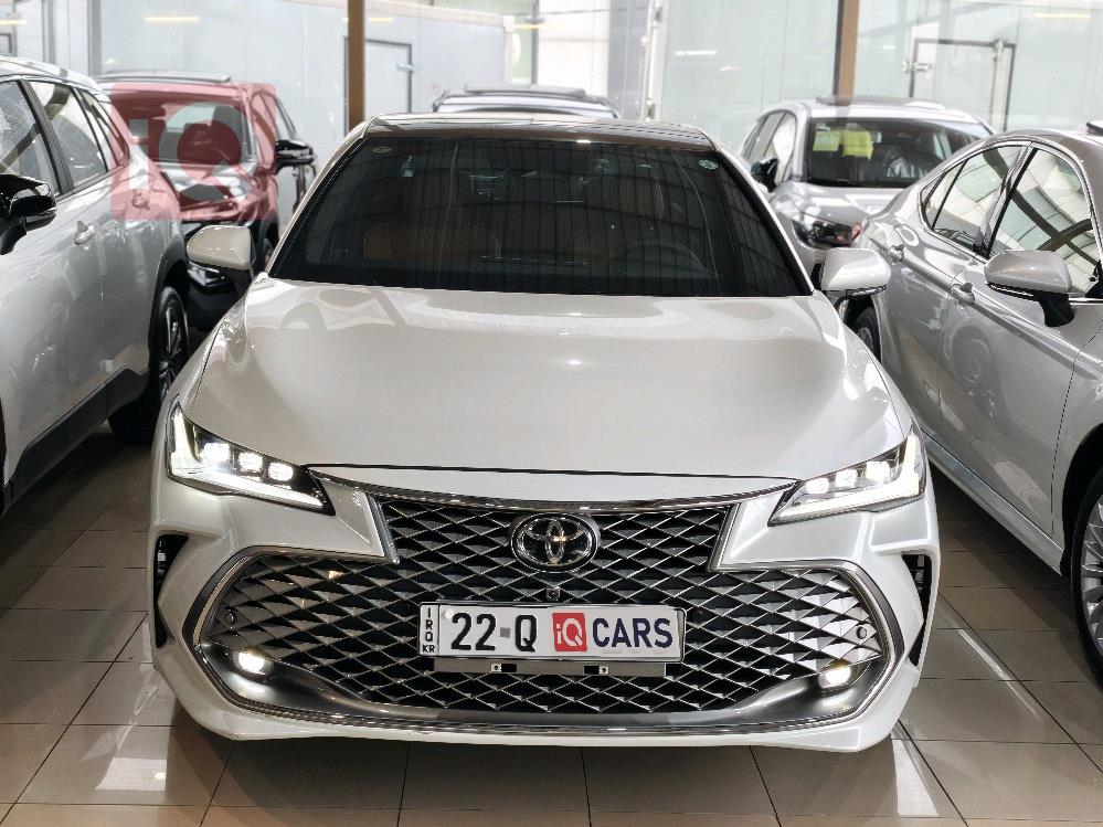 تويوتا أفالون